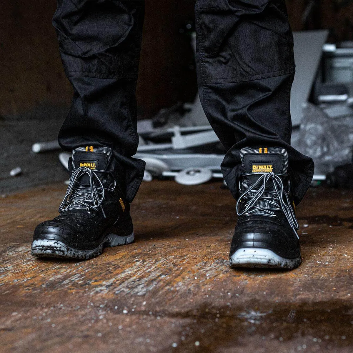 DeWalt Laser Special Offer Pack - DeWalt Laser Black Safety Hiker Boots   3 Pairs Work Socks