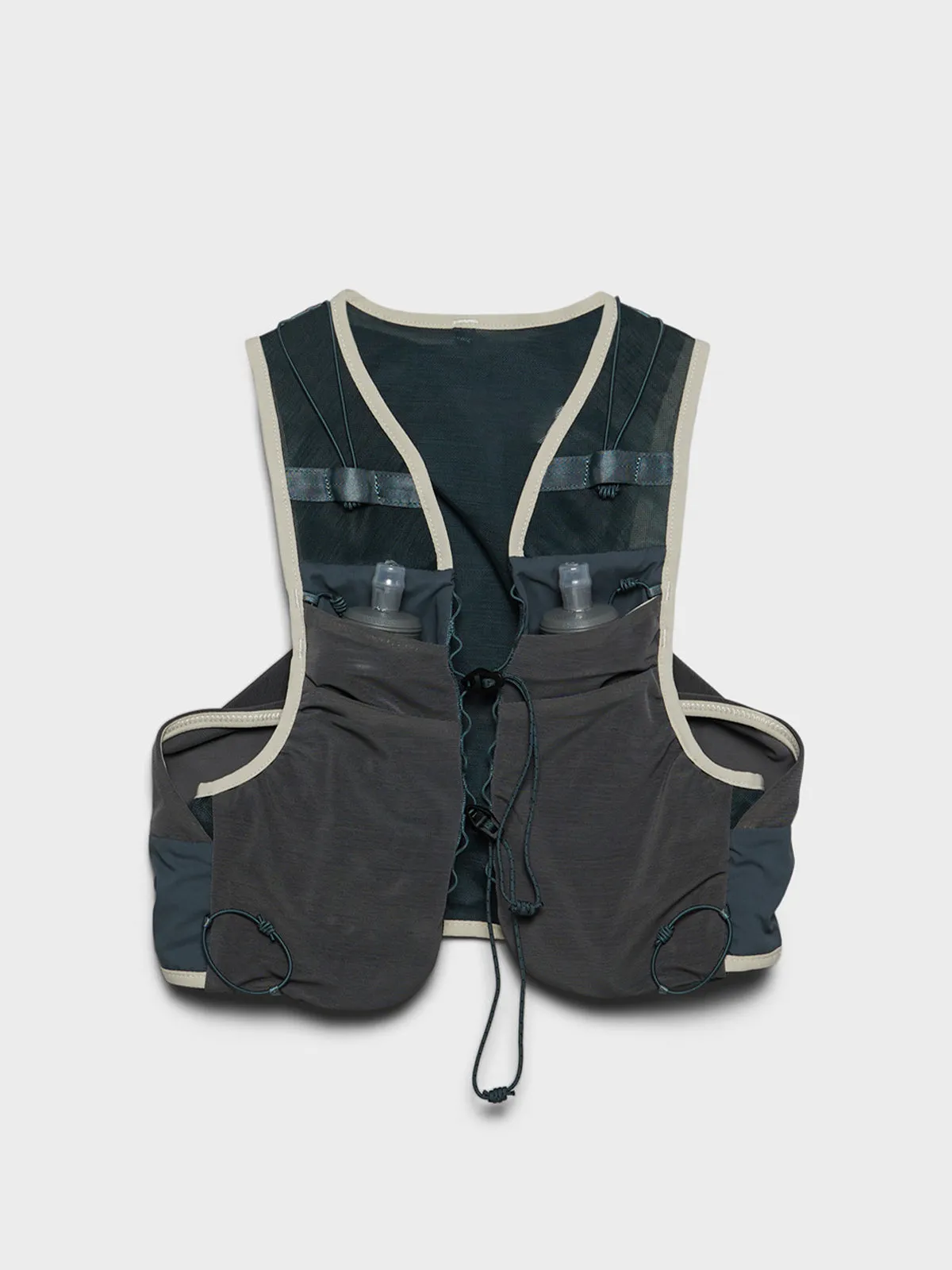 Slope Runner Vest in Nouveau Green