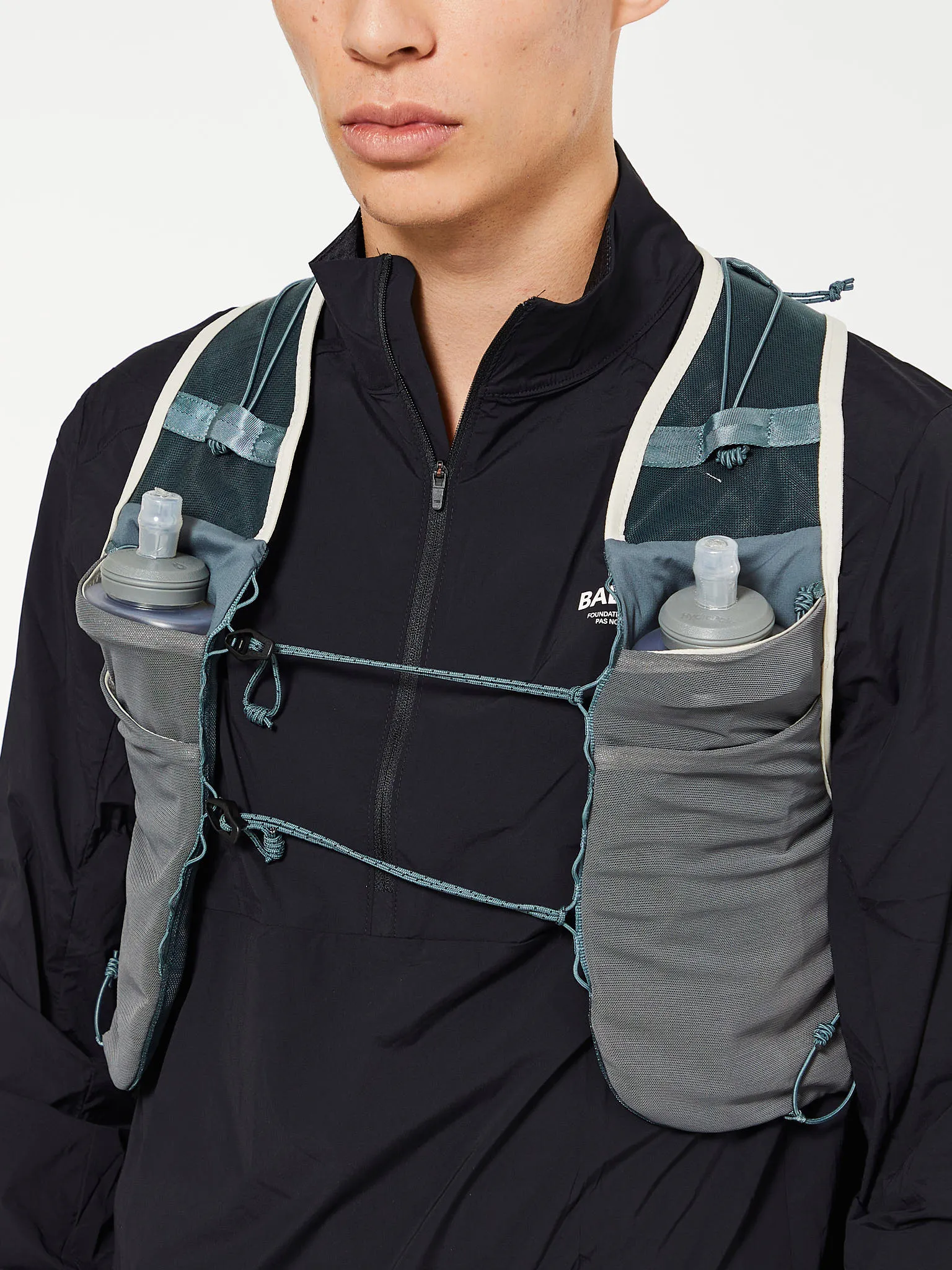 Slope Runner Vest in Nouveau Green