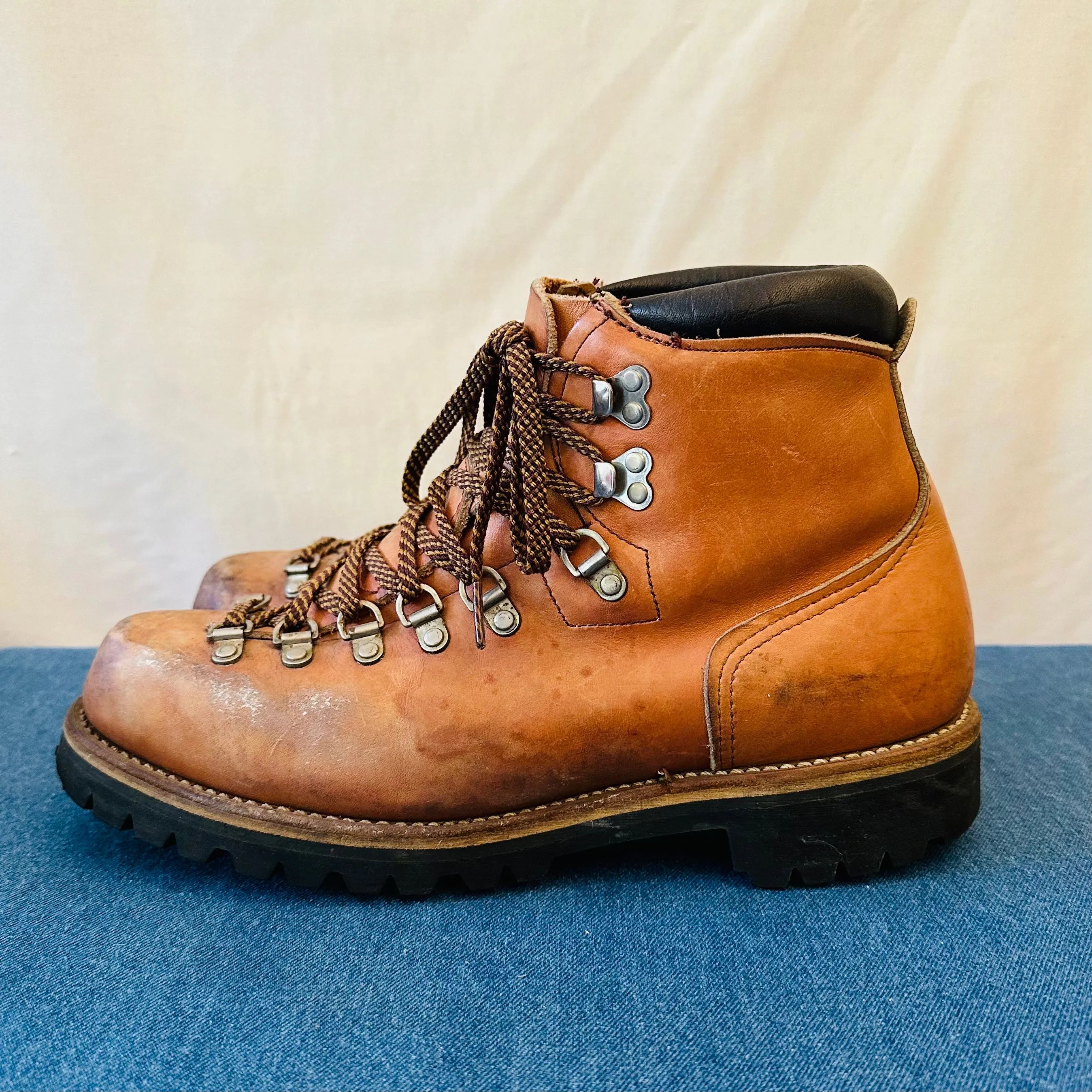 Vintage: Red Wing Trekking Boots